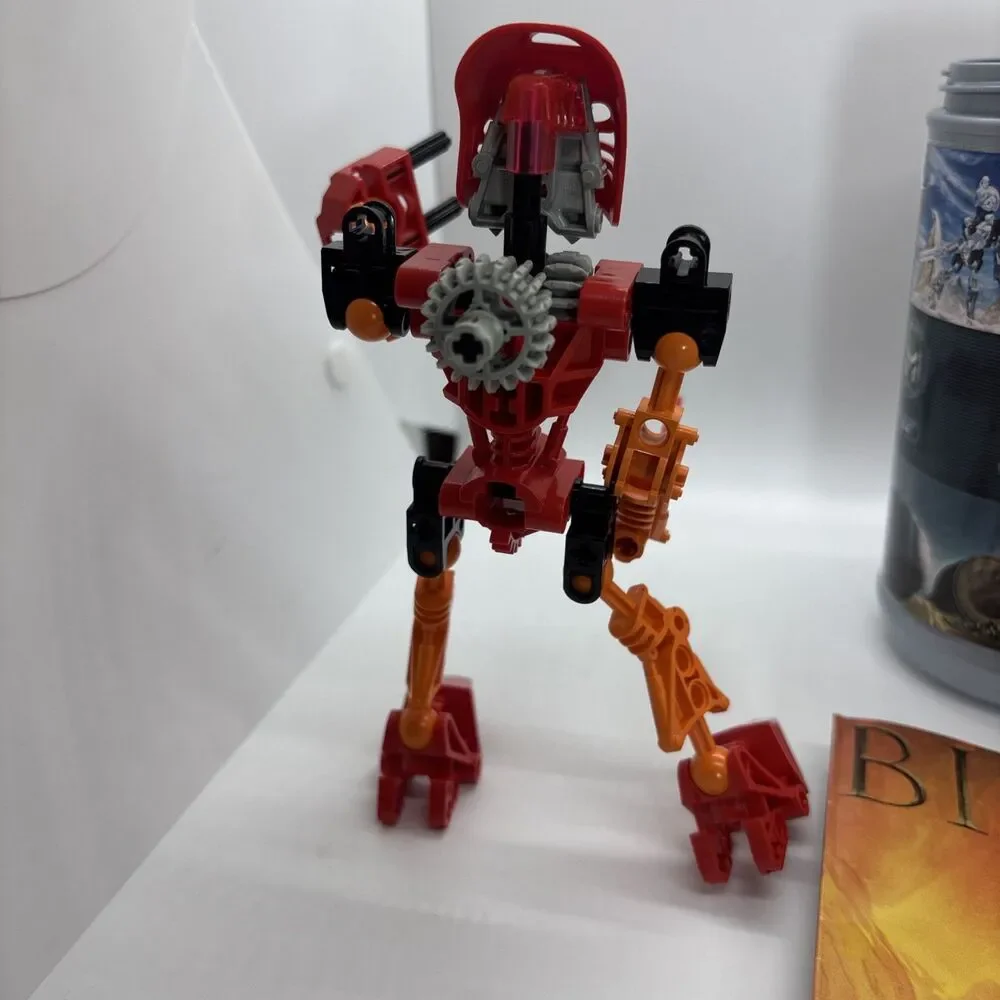 LEGO Bionicle 8534 Tahu 100% Complete with Canister and Instructions Rare!
